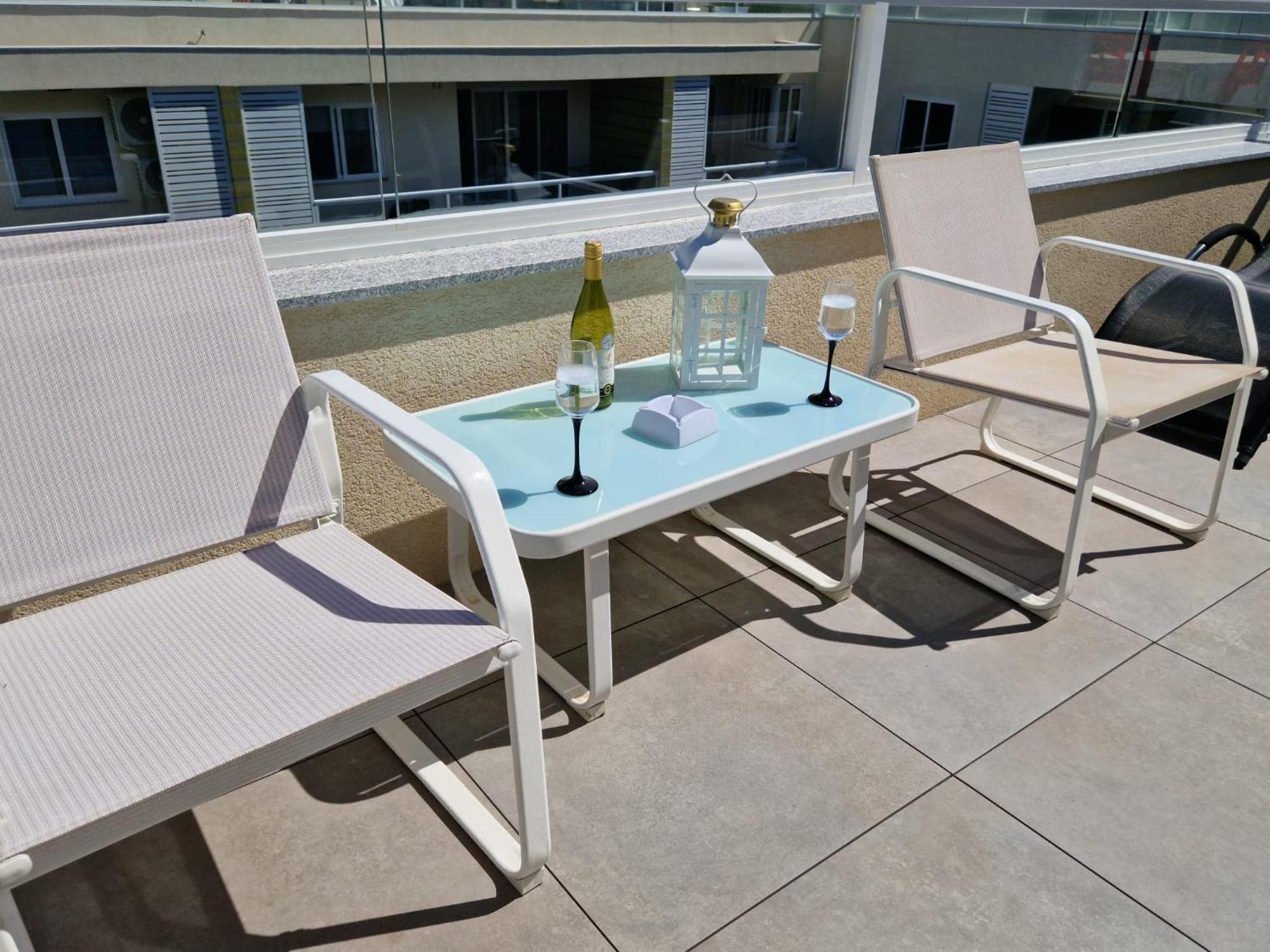 Sea View New Penthouse Terrace & Garage Parking